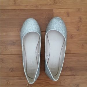 David’s Bridal Allover Glitter Round Toe Flat
